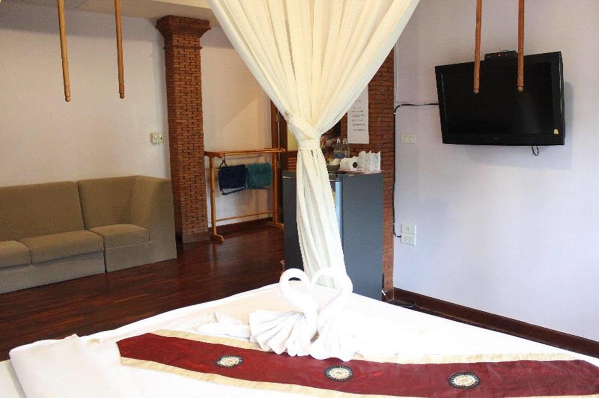 Boom Boom Beach Resort Laem Sing Chanthaburi Zewnętrze zdjęcie