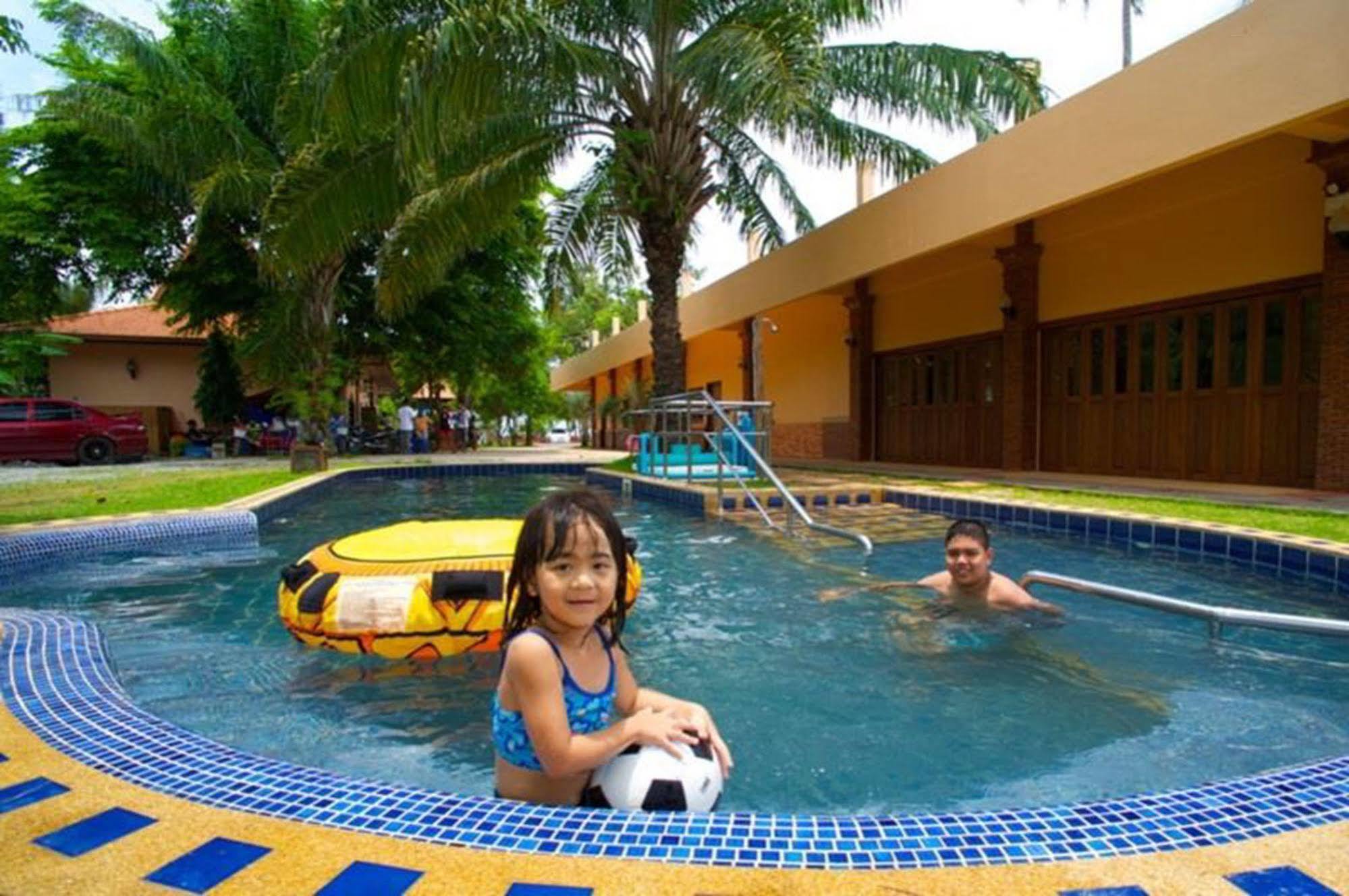 Boom Boom Beach Resort Laem Sing Chanthaburi Zewnętrze zdjęcie